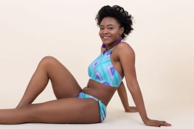 GEOMETRIC  Magasnyakú bikini felső